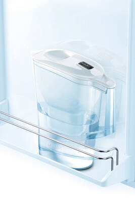 BRITA Aluna Cool Filtreli Su Arıtma Sürahisi – Beyaz (2,4 L)